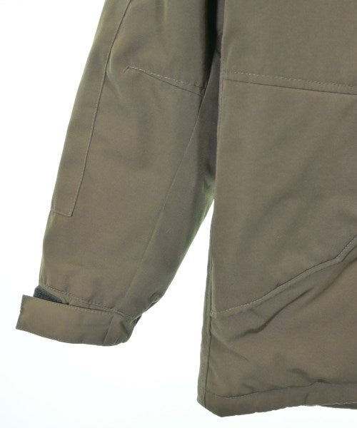 BEAMS 羽絨夾克/背心