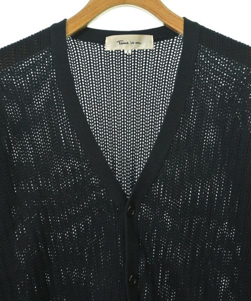 Time is on 開襟衫