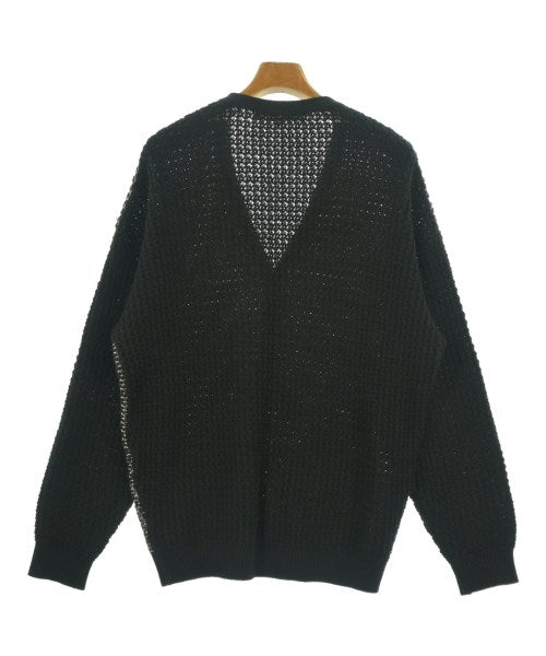 Time is on 開襟衫