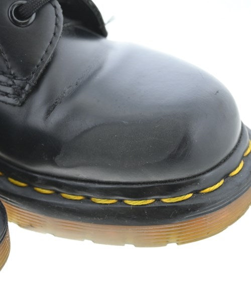 Dr.Martens 靴子