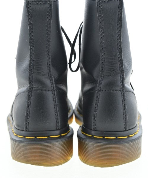 Dr.Martens 靴子