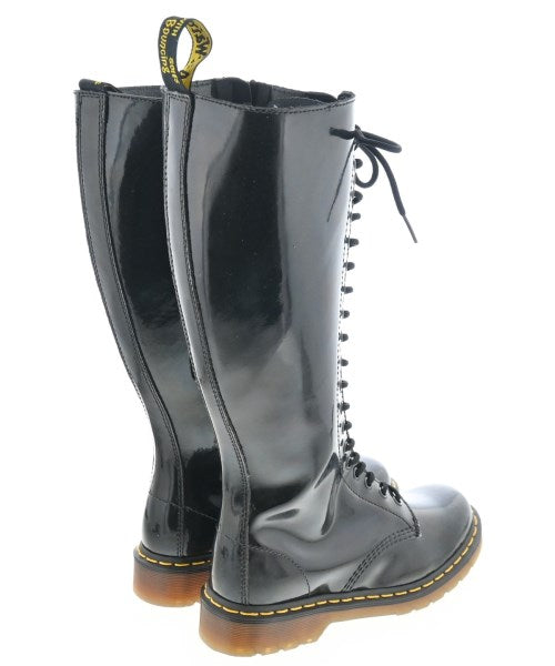 Dr.Martens 靴子