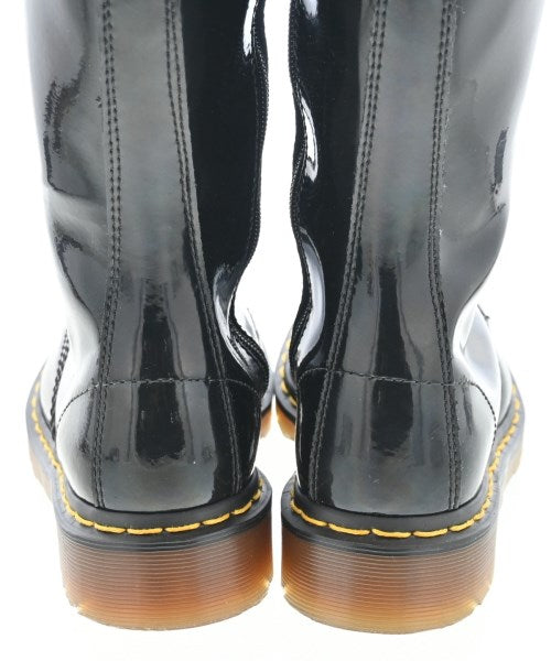Dr.Martens 靴子