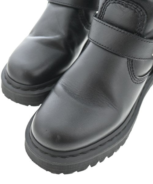 Dr.Martens 靴子