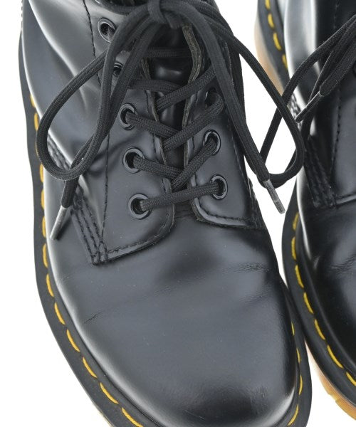 Dr.Martens 靴子