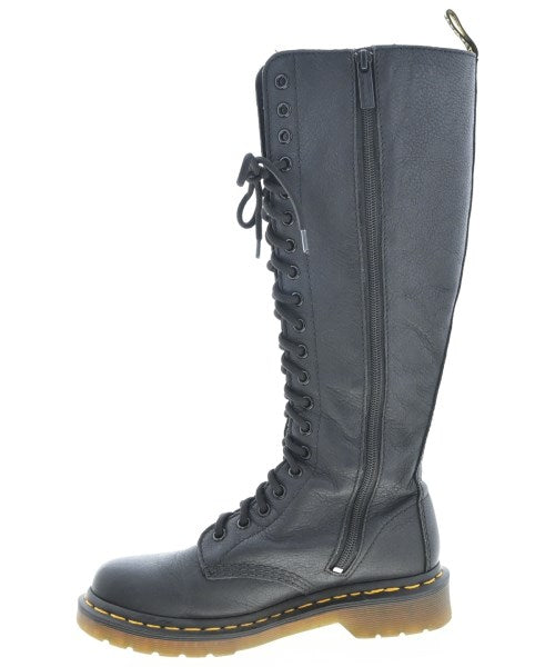 Dr.Martens 靴子