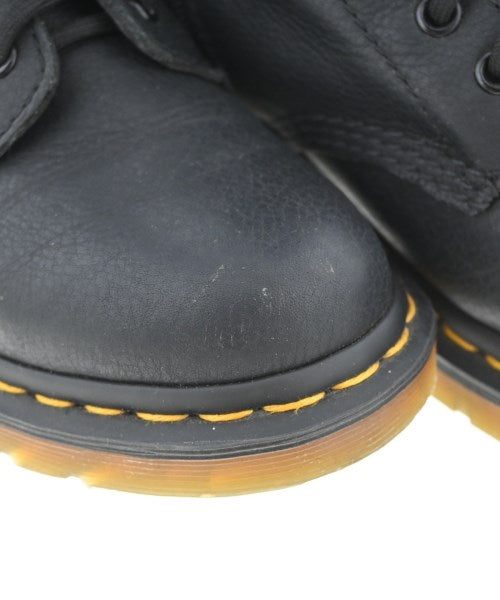 Dr.Martens 靴子