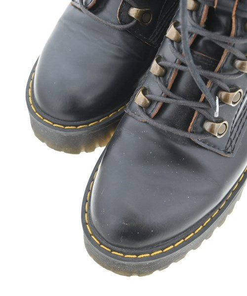 Dr.Martens 靴子
