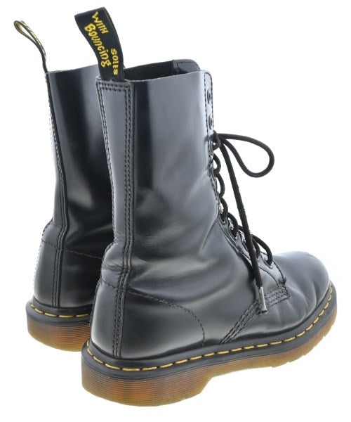 Dr.Martens 靴子