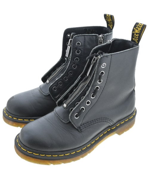 Dr.Martens 靴子