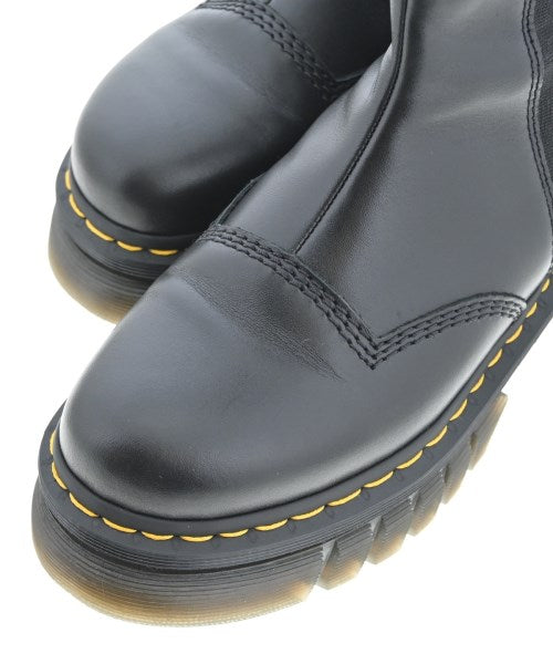 Dr.Martens 靴子