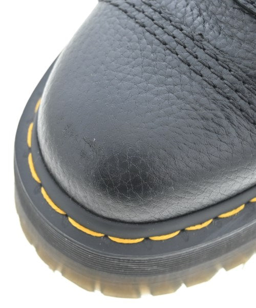 Dr.Martens 靴子
