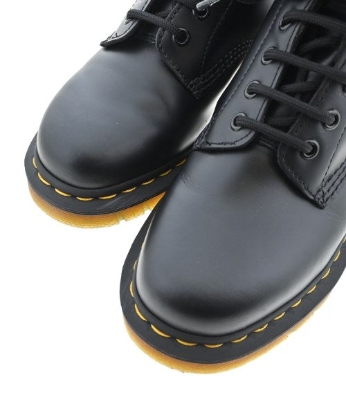 Dr.Martens 靴子