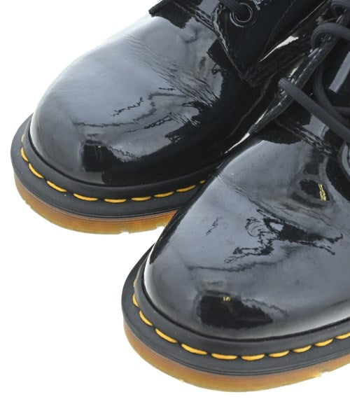 Dr.Martens 靴子