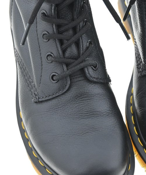 Dr.Martens 靴子