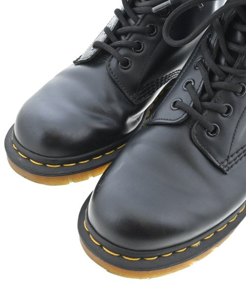 Dr.Martens 靴子