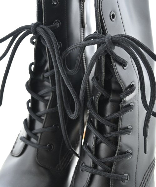 Dr.Martens 靴子