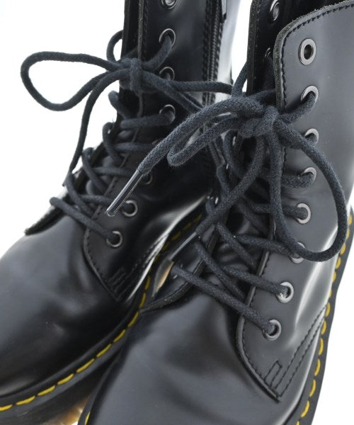 Dr.Martens 靴子