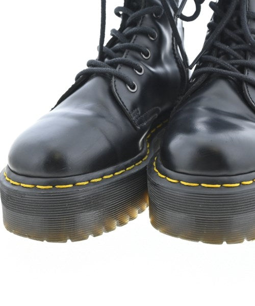 Dr.Martens 靴子