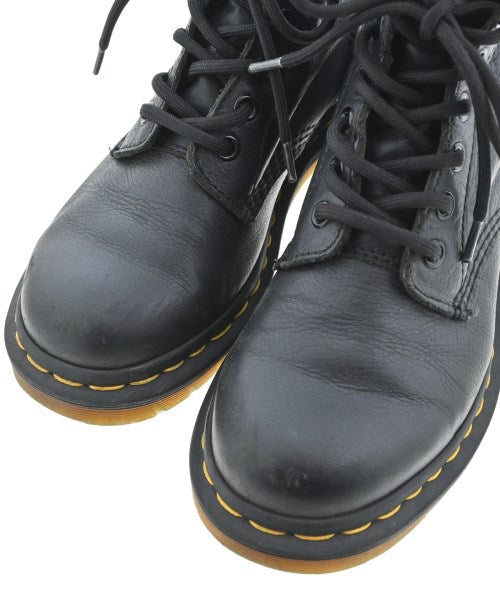 Dr.Martens 靴子