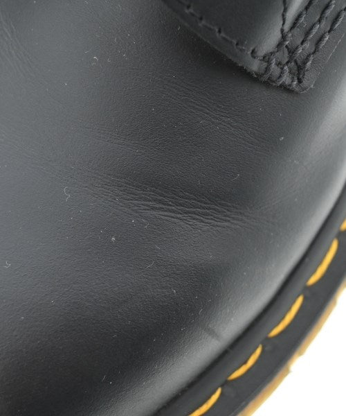 Dr.Martens 靴子
