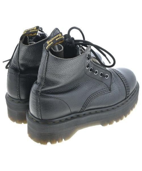 Dr.Martens 靴子