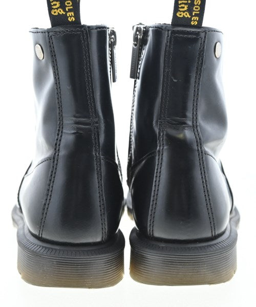 Dr.Martens 靴子