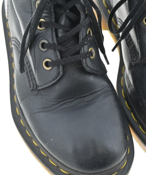 Dr.Martens 靴子