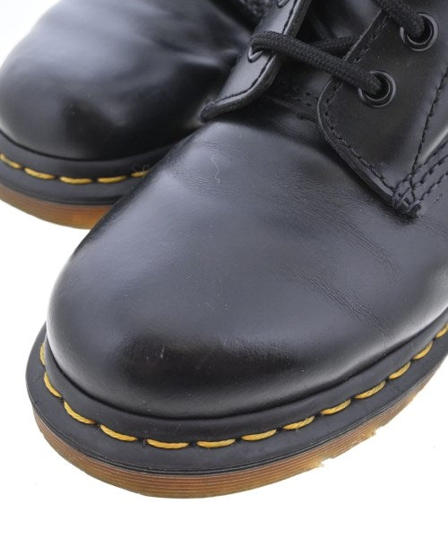 Dr.Martens 靴子