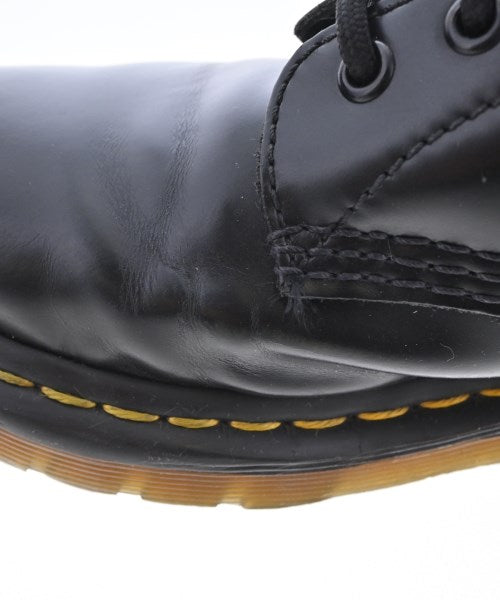Dr.Martens 靴子