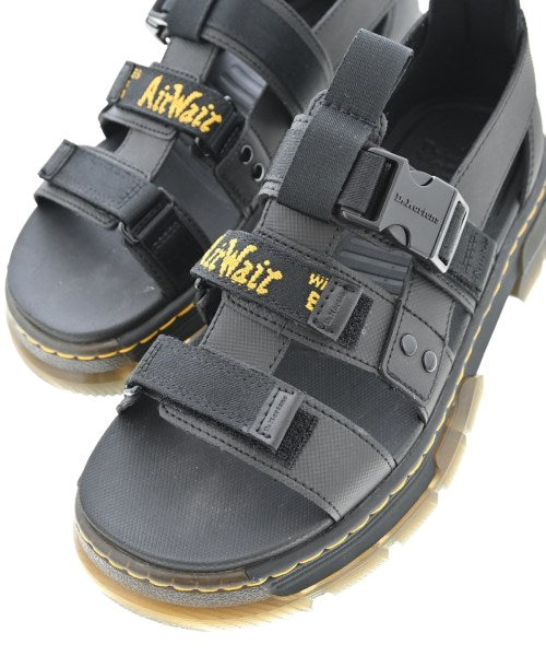 Dr.Martens 涼鞋