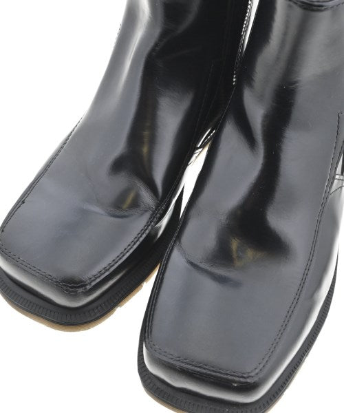 Dr.Martens 靴子