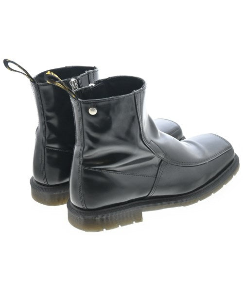 Dr.Martens 靴子
