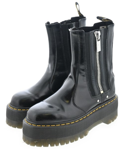 Dr.Martens 靴子