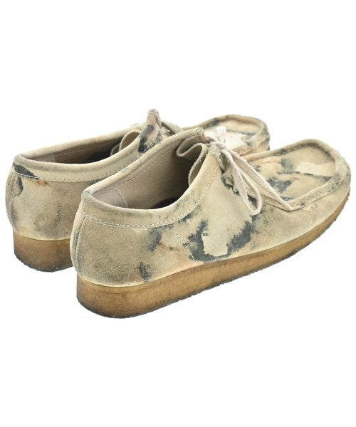clarks 靴子