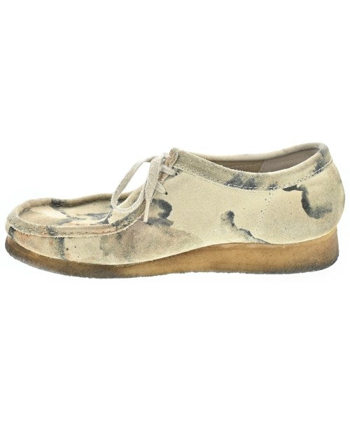clarks 靴子