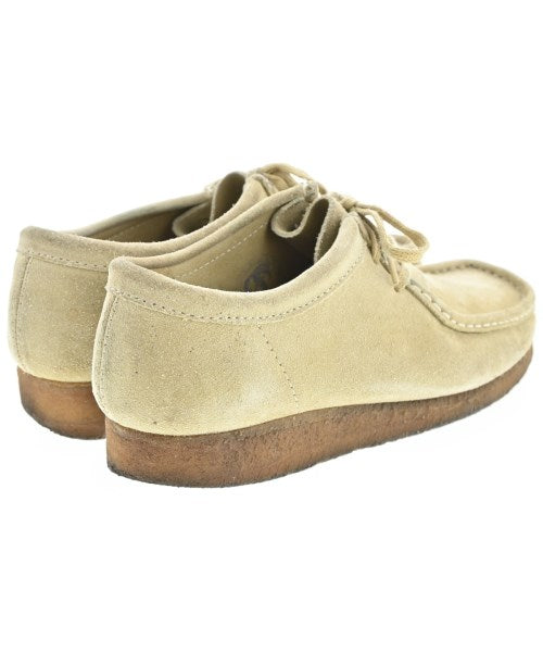 clarks 靴子