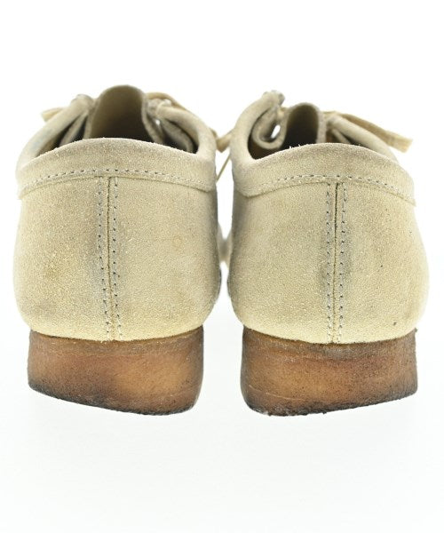 clarks 靴子