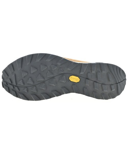 clarks 靴子