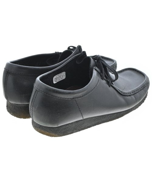 clarks 靴子