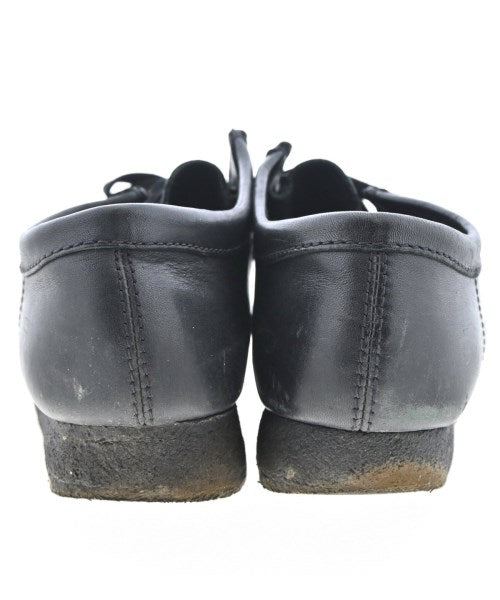 clarks 靴子