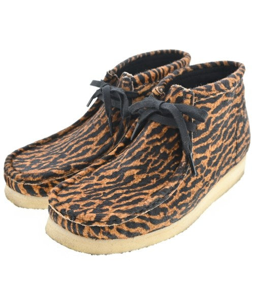 clarks 靴子
