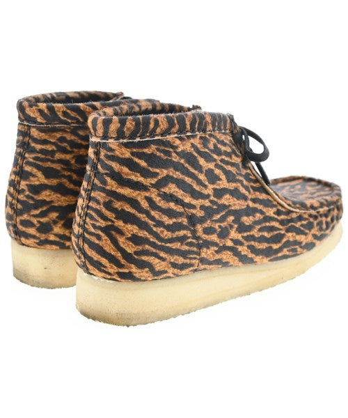 clarks 靴子