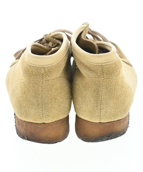 clarks 靴子