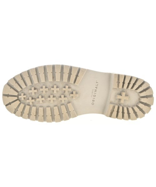 clarks 靴子