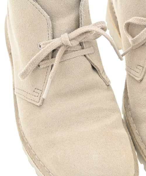 clarks 靴子