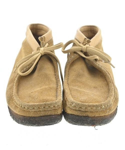 clarks 靴子