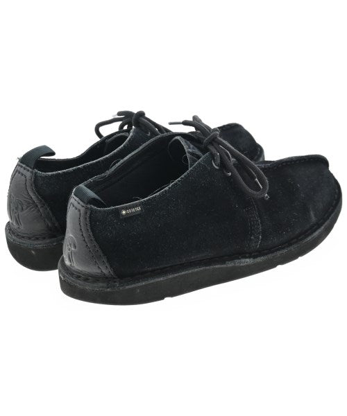clarks 靴子