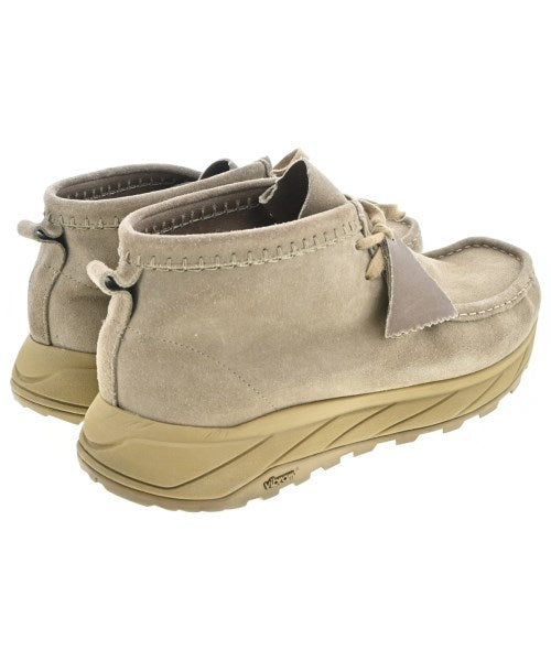clarks 靴子