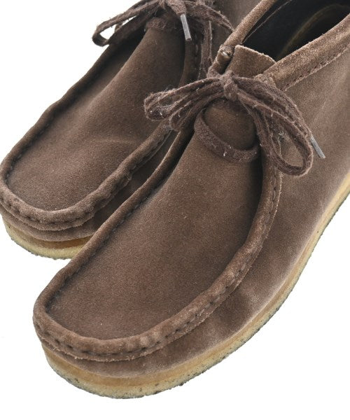 clarks 靴子